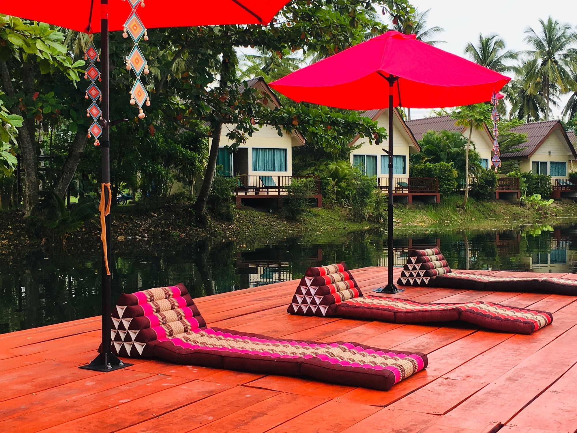 Khao Lak Golden Coconut Hotell Exteriör bild